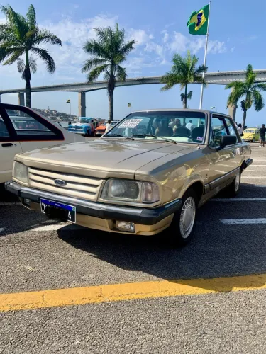 Ford Del Rey Ghia 1.8 / 1.6 2P E 4P 1990