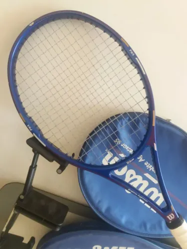 RAQUETE DE TENIS WILSON AGGRESSOR 95. L3. EM GRAFITE. LINDA