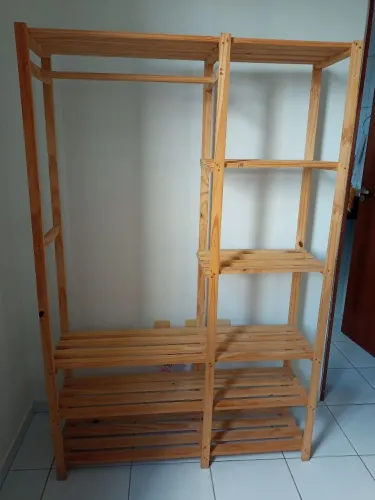 Guarda Roupa de Pallet Novo