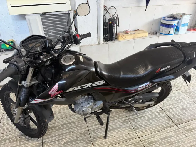 Bros 160 ESDD Flex! Toda em dias
