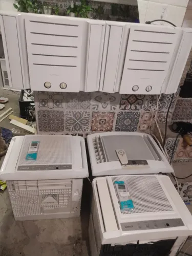 Ar-condicionado 7.500 e 10 mil btus 127volts Higienizado e com garantia e controle