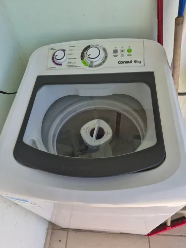 Vendo máquina de lavar roupas. Consul.