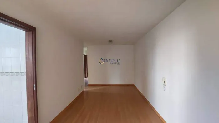 Apartamento de 04 quartos sendo 01 suíte para locação no Buritis.