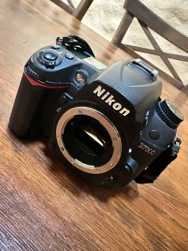 Câmera Nikon D7000