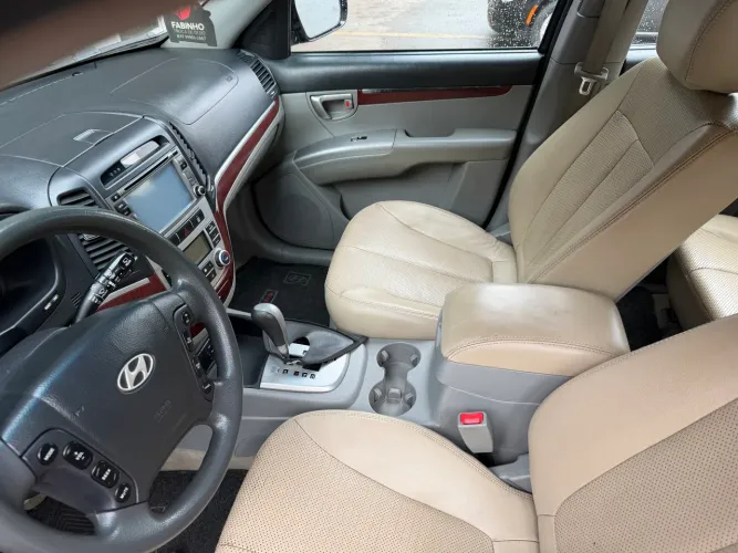 Hyundai Santa Fe GLS 2.7 V6 4x4tiptronic 2010
