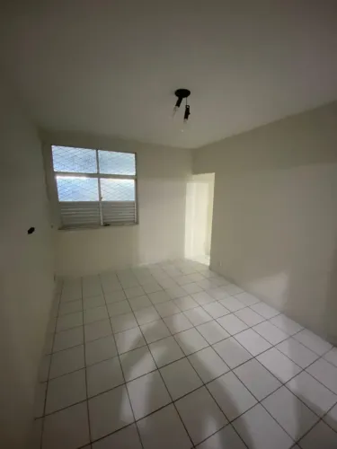 Imóvel para aluguel com 75m² com 3 quartos em Tirol - Natal - RN
