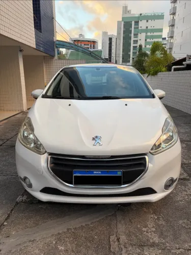 Peugeot 208 Allure 1.5 Flex 8V 5P 2015