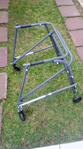 Andador posterior estabilizador pélvico Mercury tamanho G 110 kg