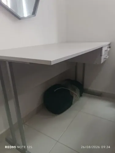 Mesa + cadeira de escritório