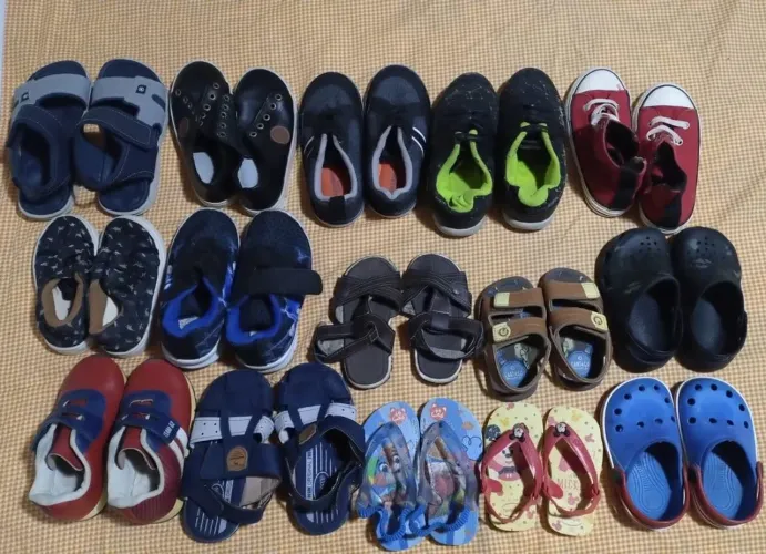 Lote 15 Calçados de Menino,tamanhos 19,20,21,22,23,24, 25,26,28,29.Todos em Exelente estad