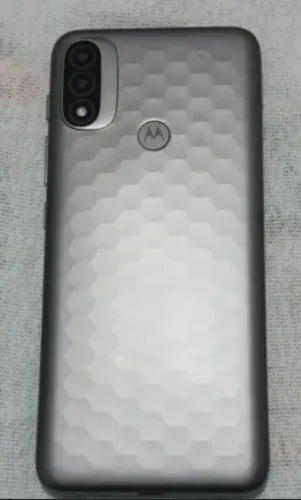 Celular motorola e20