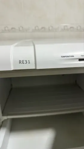 Geladeira Eletrolux RE31