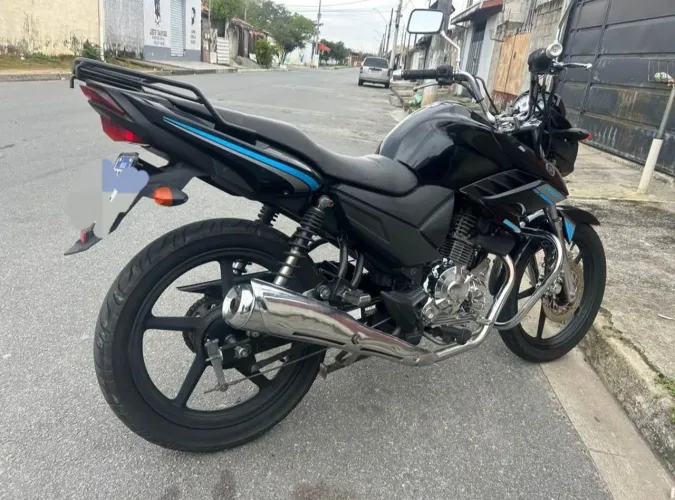 Vendo ou troco YAMAHA Fazer 150 2015