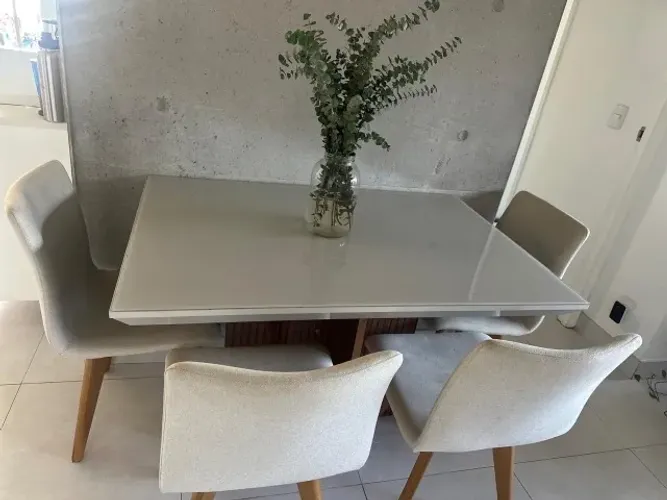 Mesa de jantar + cadeiras
