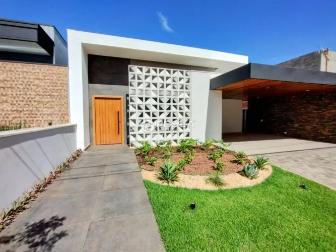 Casa à venda em Nova Odessa, Solar das Esmeraldas, com 3 quartos, com 185 m²