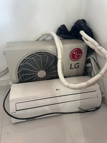 Ar-condicionado LG DUAL INVERTER