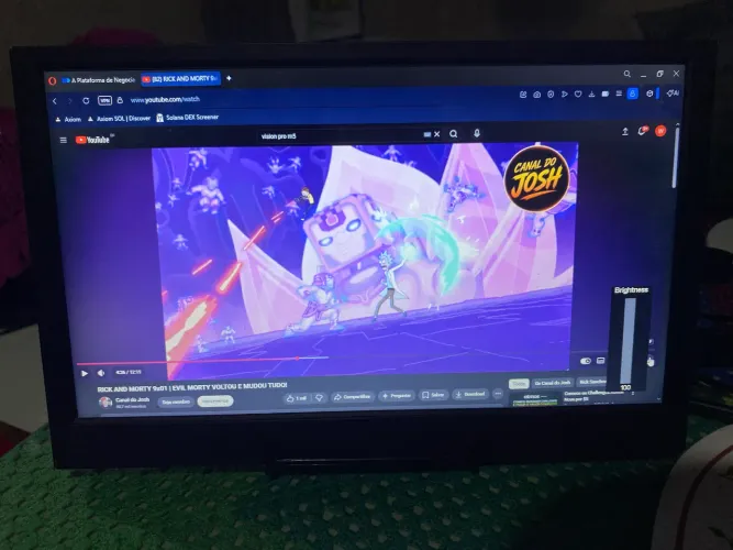Mini monitor 12 polegada