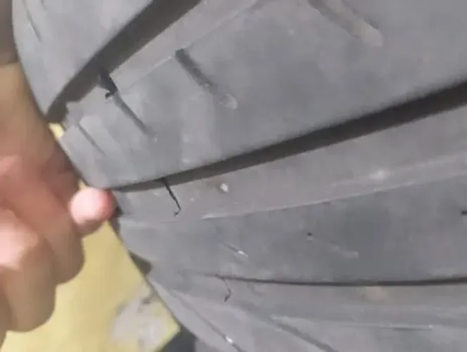 Pneus Yokohama Advan Sport 245/35 R20 (jogo 4)