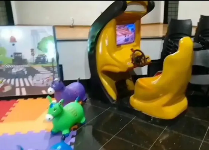 simulador de corrida pra buffet infantil e area de lazer