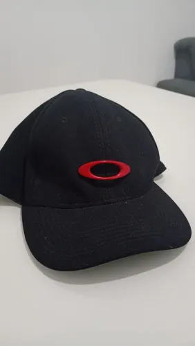 Boné fit Oakley