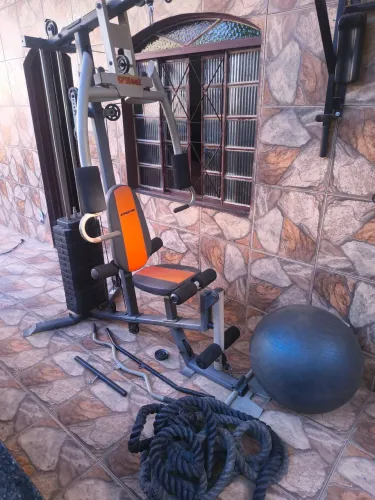 ESTAÇÃO DE MUSCULAÇÃO PROFISSIONAL O'NEAL - COMPLETA - 70 KG DE CARGA
