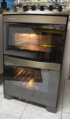 Fogão Brastemp de piso 4 bocas e 2 fornos