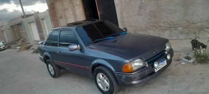 Ford Escort GL 1.6i / 1.6 (álcool) 1989