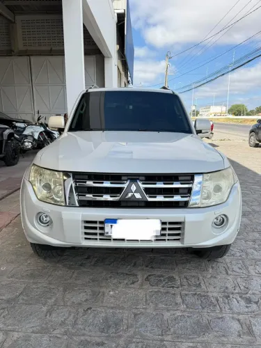 Mitsubishi Pajero HPE Full 3.2 4X4 T.i.dies. 5P AUT 2014