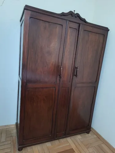 Guarda roupa Jacarandá Anos 40 (Relíquia)