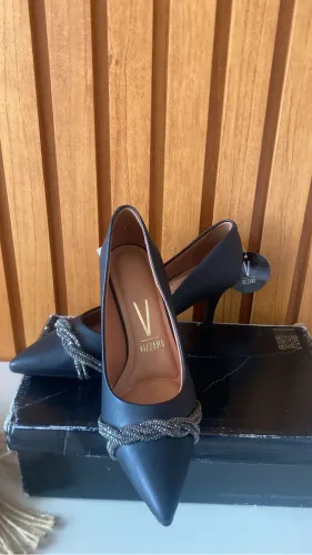 Sapato baixou o preço !!!!
