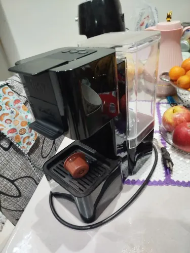Caféteira expresso grátis refil 