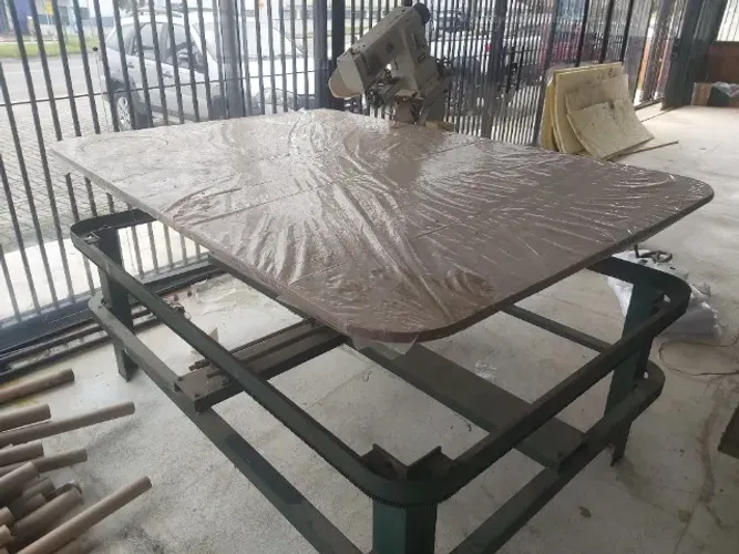 Mesa de Costura de Colchão