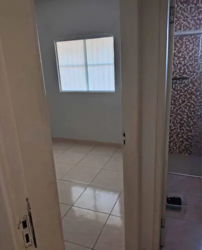 Estou vendendo essa casa 2 andar no cavaleiros
