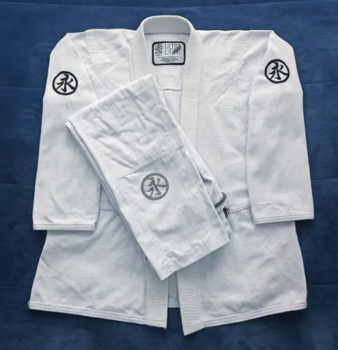 Kimono KEIKO A0 Ultra Light (SEMI NOVO)