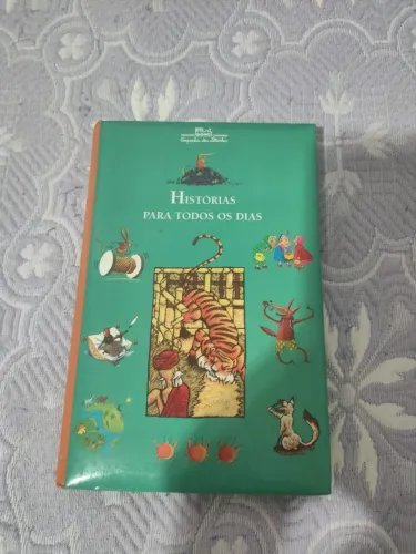 Livro infantil ilustrado histórias para todos os dias da companhia das letras 