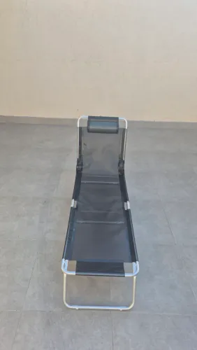 Espreguiçadeira dobrável