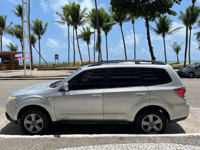 Subaru Forester 2.0/2.0 S 4X4 Aut. 2010