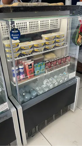 Vitrine fria Gelopar 075R
