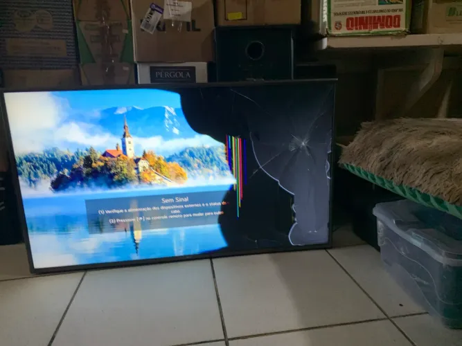 TV LG 50un8000PSD FUNCIONANDO TELA RACHADA