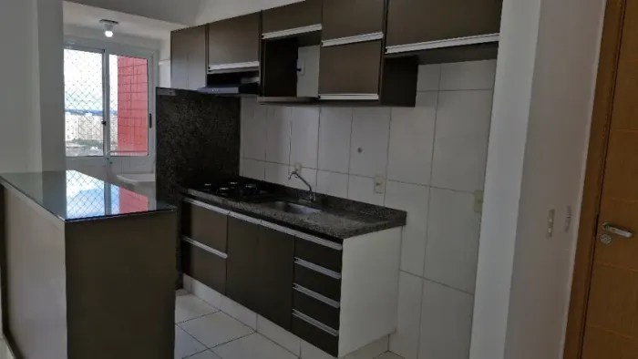 VENDO APTO  02 GARAGENS, 02 Dormitórios (01 suite), e  Semi mobiliado, no Reside