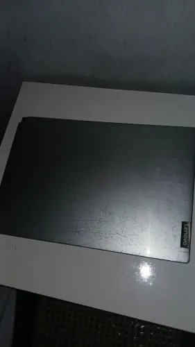 Notebook Lenovo, Intel Core i3, 4gb ram, DDR3, 1T espaço (usado com duas teclas faltando)