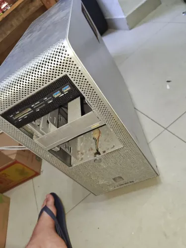Gabinete Lian li Pc v1000