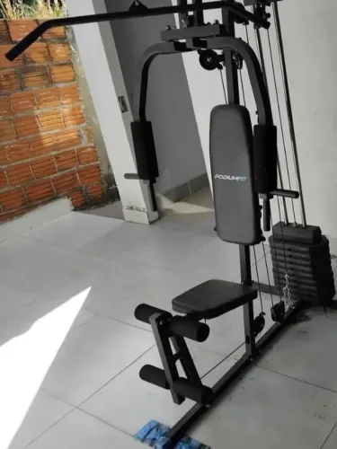 Vende-se Estação de musculação