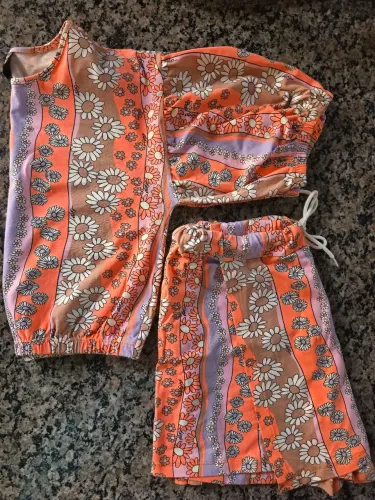 Vendo roupas infantis/adolescentes