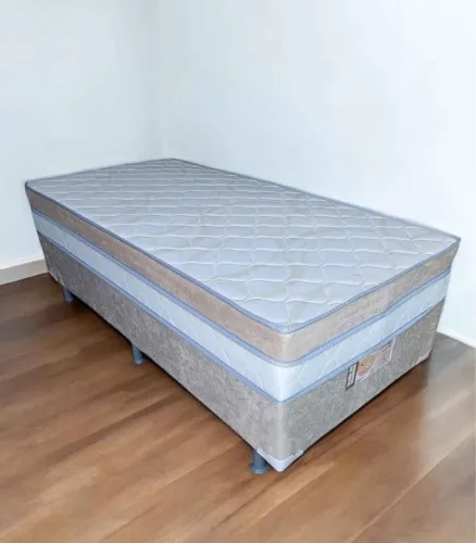 ? CAMA DE SOLTEIRO ? TECIDO LUXO ?