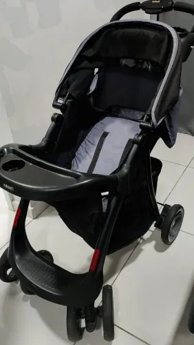 Vendo Carrinho de bebê
