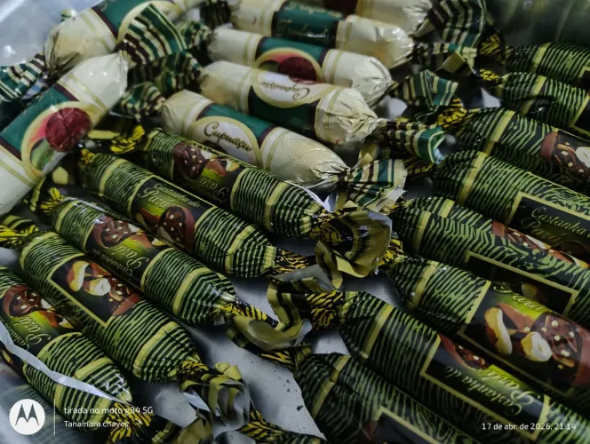 BALAS DE CUPUAÇU E CASTANHA ARTESANAL 