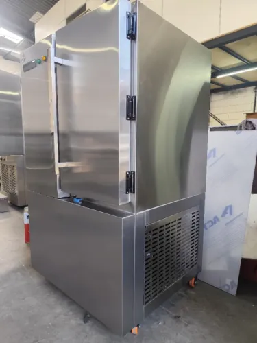 mini câmara freezer inox 1300l compacta