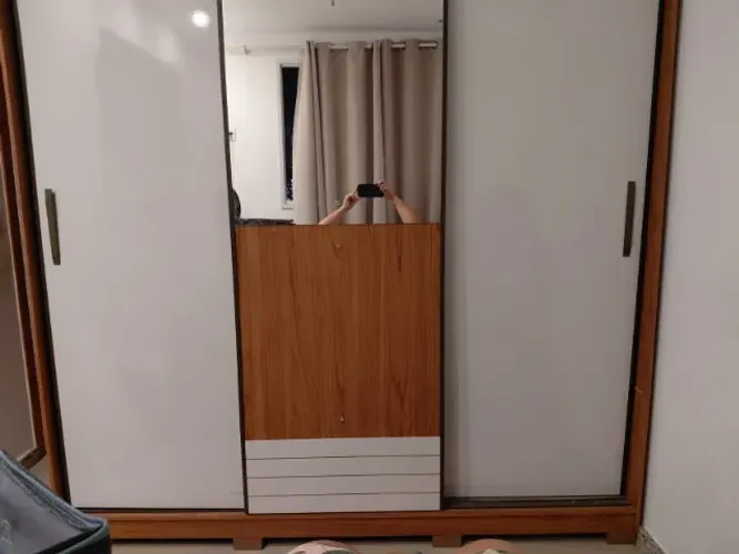 Guarda roupa usado não desmonto e nem entrego