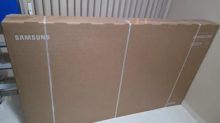 Smart tv Samsung 70 polegadas- LACRADA 